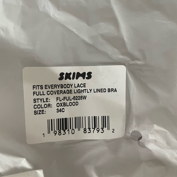 NWT SKIMS Bra and tanga set - 34C & M color brownish/ burgundy - Picture 11 of 11